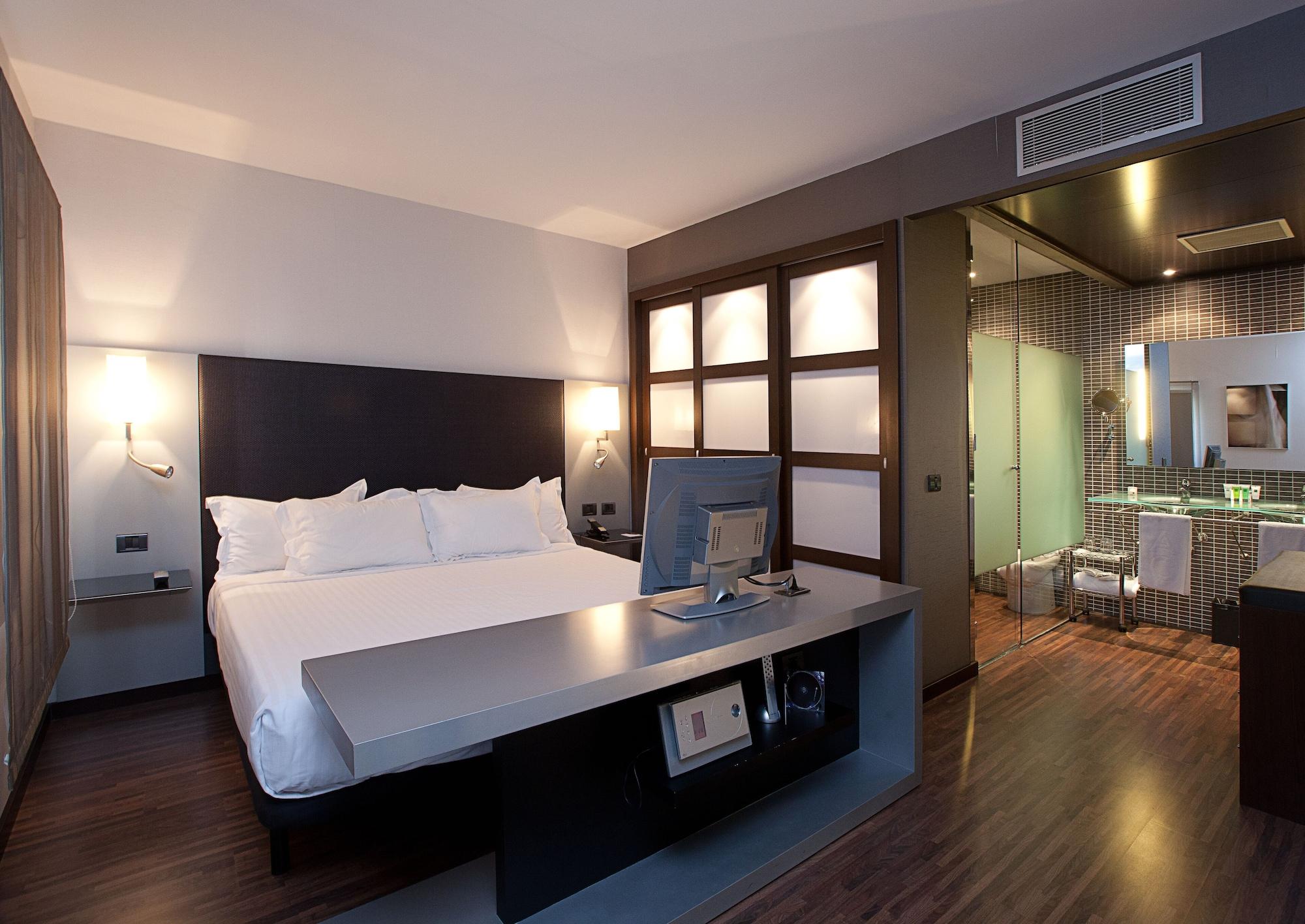 Hotel Sercotel Ciutat D'Alcoi ภายนอก รูปภาพ