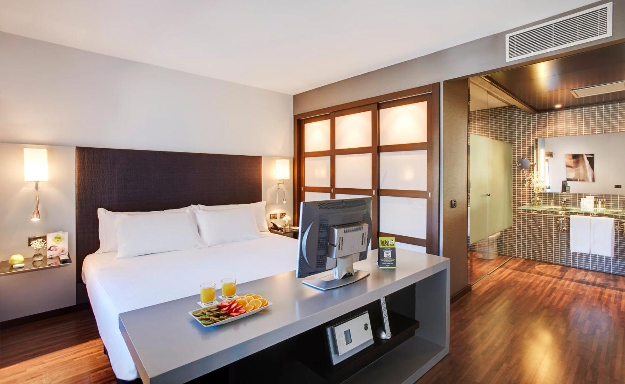 Hotel Sercotel Ciutat D'Alcoi ภายนอก รูปภาพ