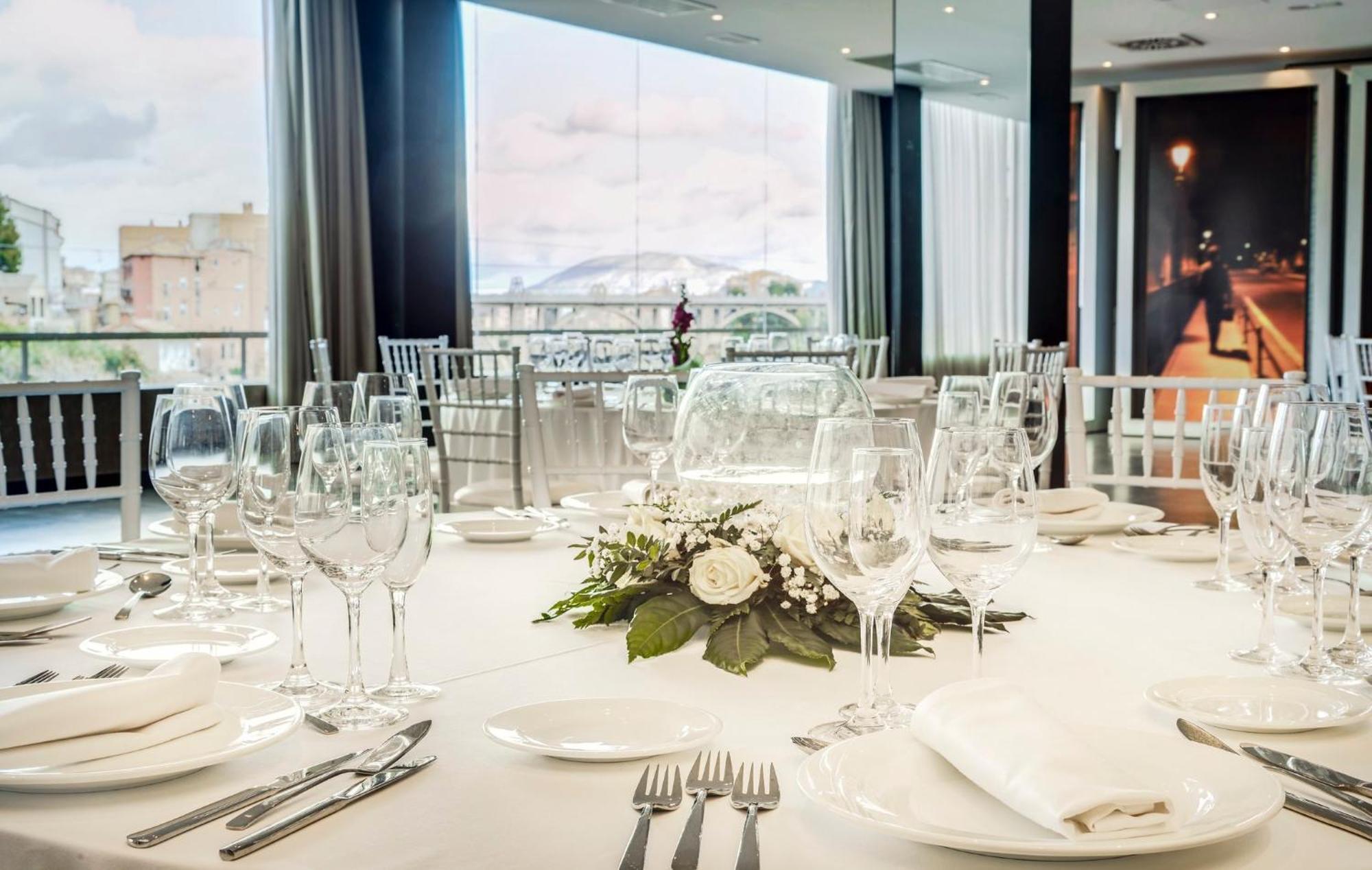 Hotel Sercotel Ciutat D'Alcoi ภายนอก รูปภาพ