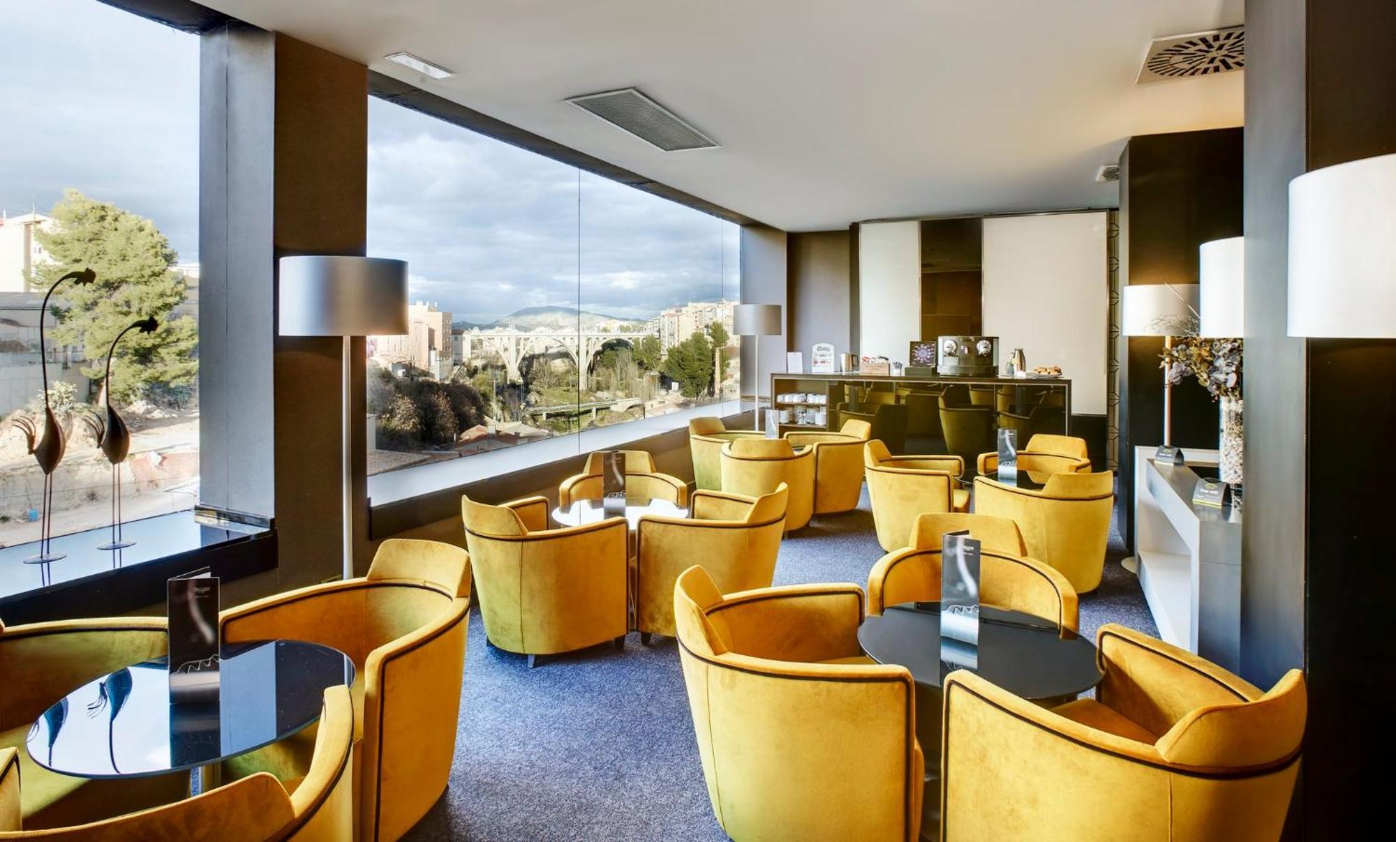Hotel Sercotel Ciutat D'Alcoi ภายนอก รูปภาพ
