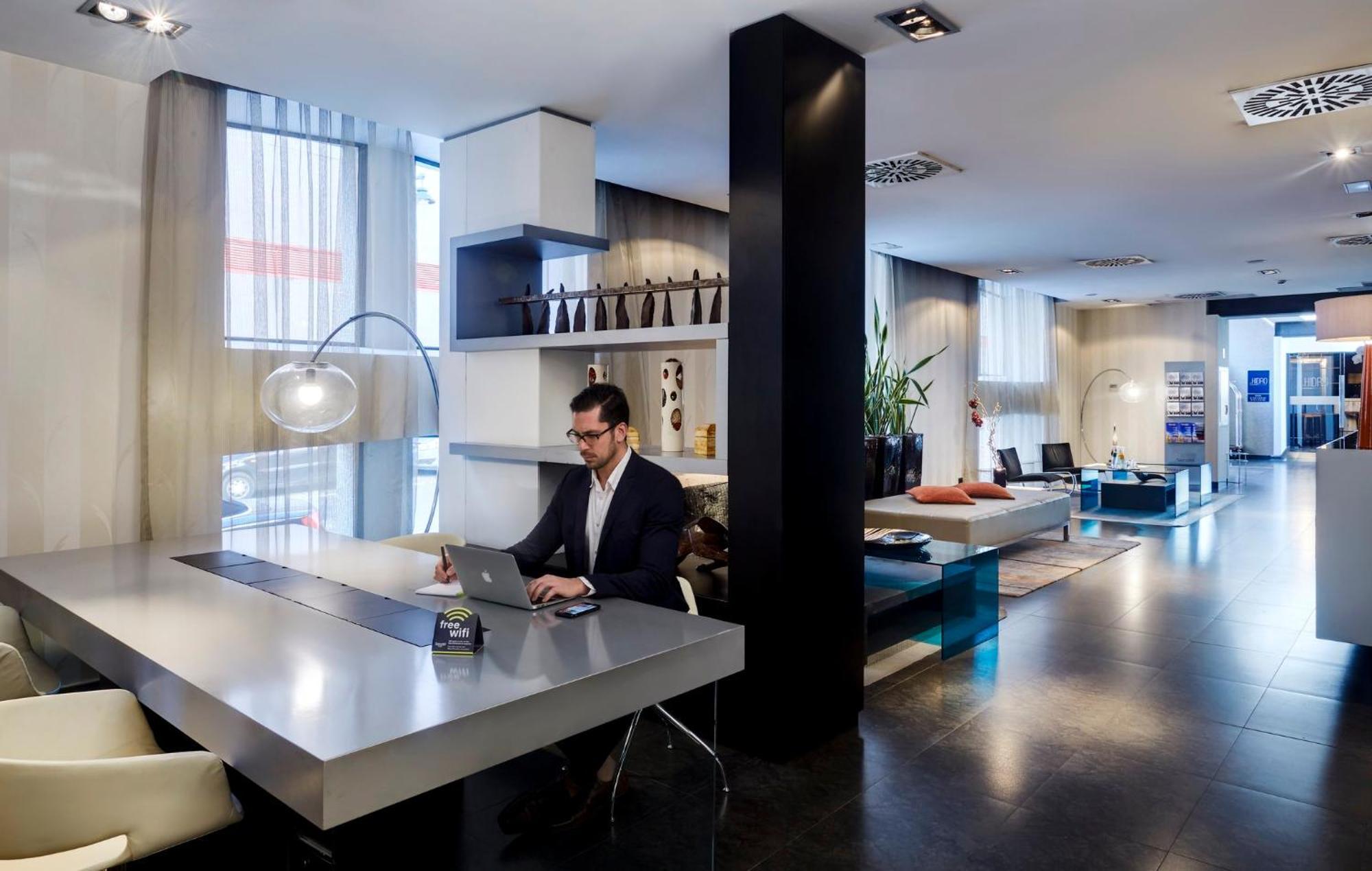 Hotel Sercotel Ciutat D'Alcoi ภายนอก รูปภาพ