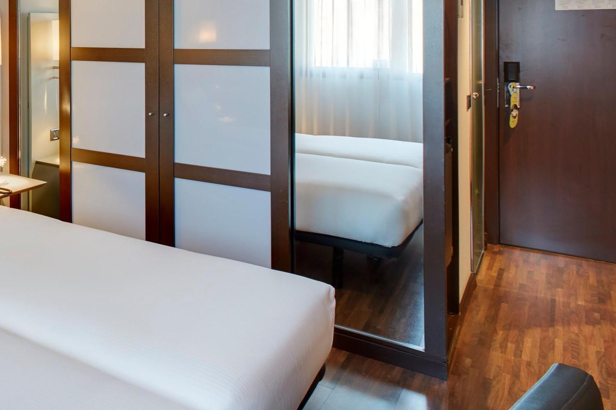 Hotel Sercotel Ciutat D'Alcoi ภายนอก รูปภาพ